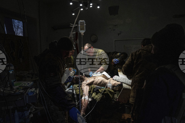 Още 12 подземни болници се изграждат в Херсонска област, съобщи началникът на областната военна администрация