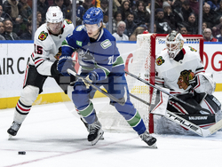 Blackhawks Canucks Hockey