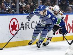 Blackhawks Canucks Hockey