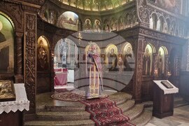 Търговище - храм „Св. Йоан Рилски“ - неделна служба