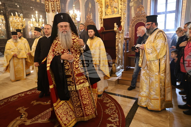 Животът е велик Божи дар и не трябва да бъде отнеман с лекотата, на която сме свидетели всеки ден, каза Пловдивският митрополит Николай