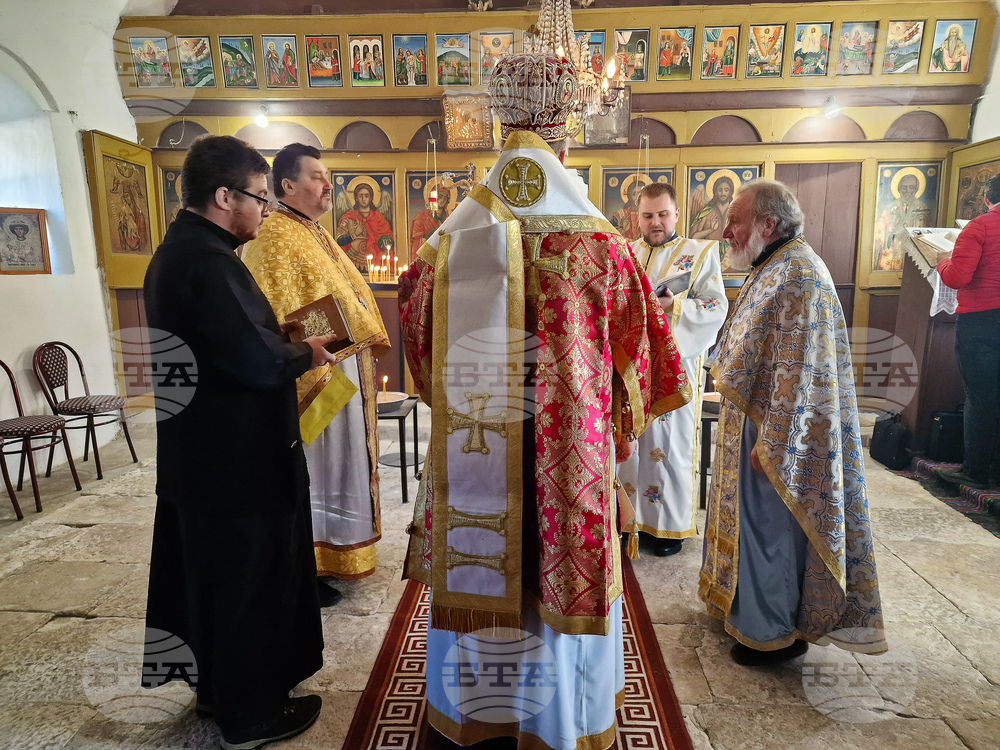 Село Ушинци - храм „Св. Архангел Михаил“ - храмов празник