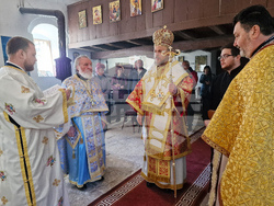 Село Ушинци - храм „Св. Архангел Михаил“ - храмов празник