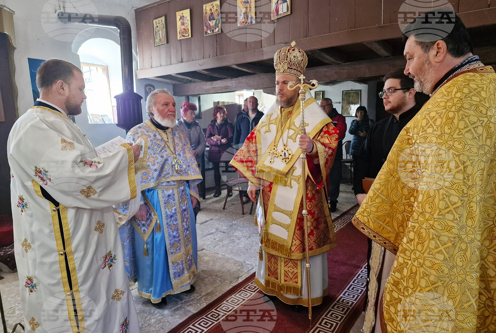 Село Ушинци - храм „Св. Архангел Михаил“ - храмов празник
