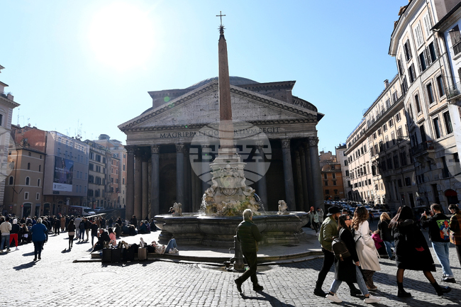 Bulgaria’s Foreign Ministry Recommends Careful Planning of Trips to Italy Due to National Transport Strike