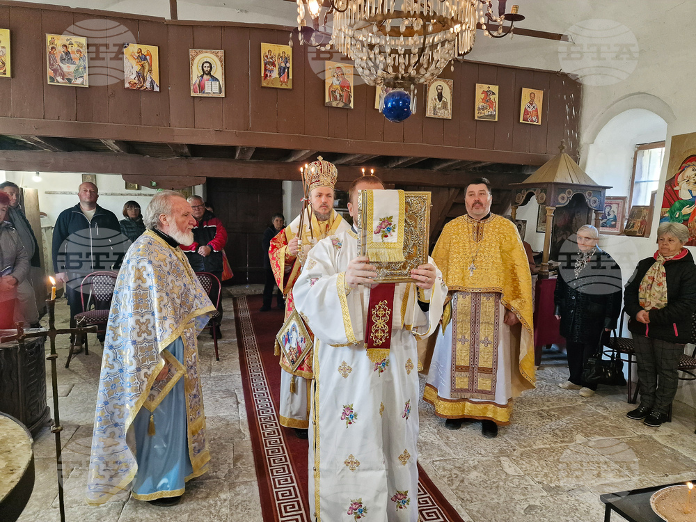 Село Ушинци - храм „Св. Архангел Михаил“ - храмов празник