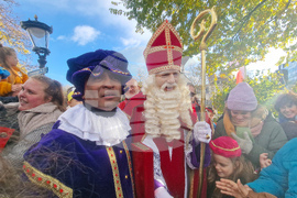 Нидерландия - Утрехт - Синтерклаас -  пристигане