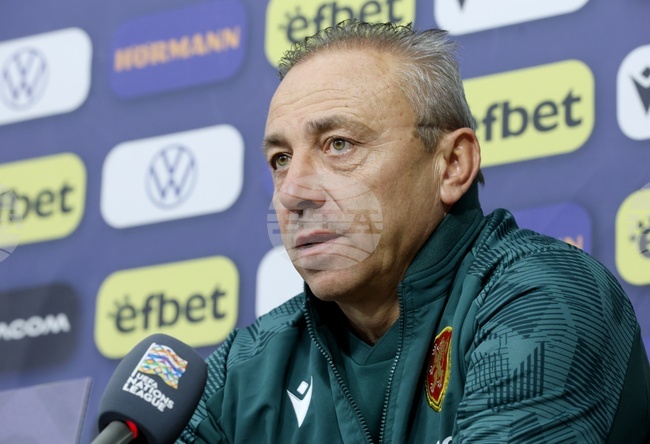 Националният селекцонер Илиан Илиев постави Дани Карвахал на първо място в анкетата на ФИФА за най-добър футболист в света 