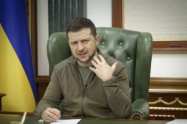 Зеленски призова майките на руските войници да не позволяват синовете им да бъдат изпращани да воюват в Украйна