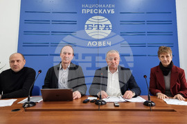 Национален пресклуб на БТА Ловеч - училище - спортната зала - проект - пресконференция