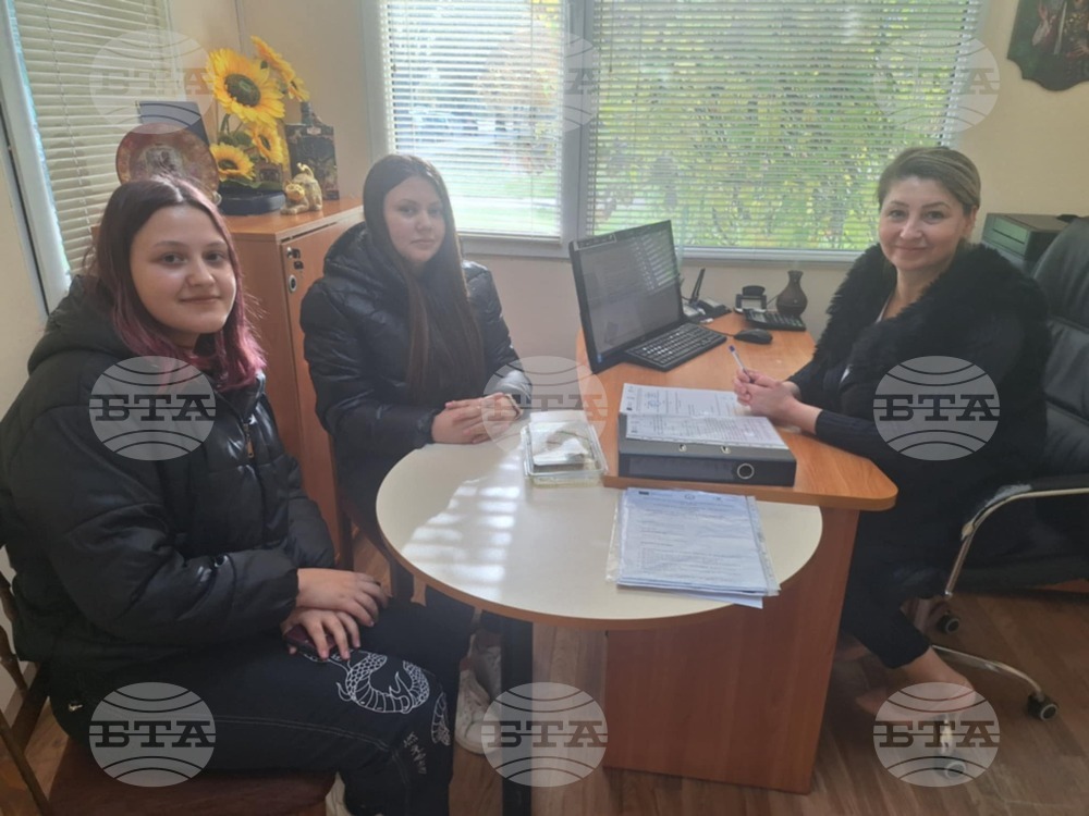 Ученици от Гимназията по селско стопанство в Исперих трупат опит в реална работна среда