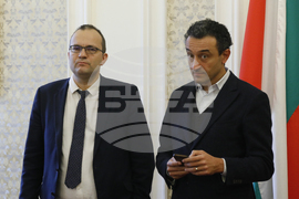 Парламент - Комисия по икономическа политика и иновации