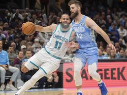 Hornets Cavaliers Basketball