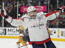 APTOPIX Capitals Golden Knights Hockey