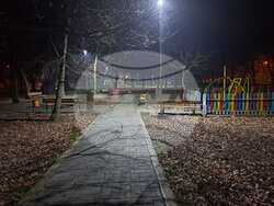 Община Сливен: Паркът с вековните дъбове в Самуилово вече е осветен 