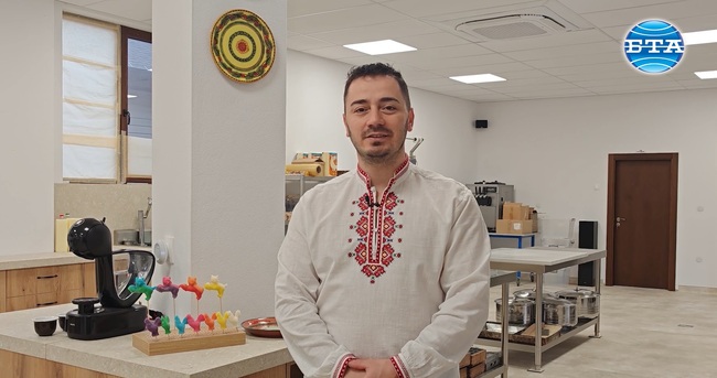 Чрез работата си сме пазители на занаята и трябва да го съхраним, казва Боян Минчев, майстор шекерджия от Габрово