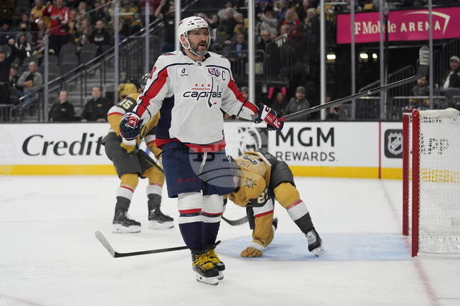Нападателят на Вашингтон Дюбоа е впечатлен от формата на Овечкин след завръщането му на леда