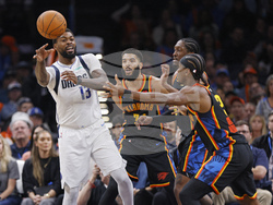 Mavericks Thunder Basketball