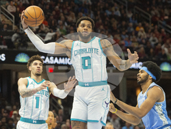 Hornets Cavaliers Basketball