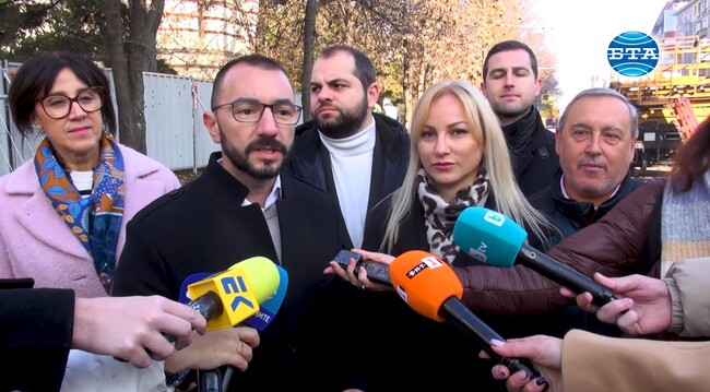 Групата на ГЕРБ-СДС в Столичния общински съвет внася доклад за промяна на реконструкцията на ул. "Опълченска"