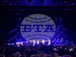 Концерт на „Тоника СВ“ в зала 1 на НДК (16 ноември 2024 г.), снимки – Даниел Димитров /БТА