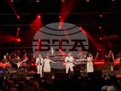 Концерт на „Тоника СВ“ в зала 1 на НДК (16 ноември 2024 г.), снимки – Даниел Димитров /БТА