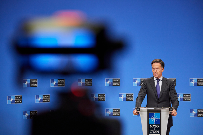 Никой никога не трябва да помисля да ни напада, заяви генералният секретар на НАТО