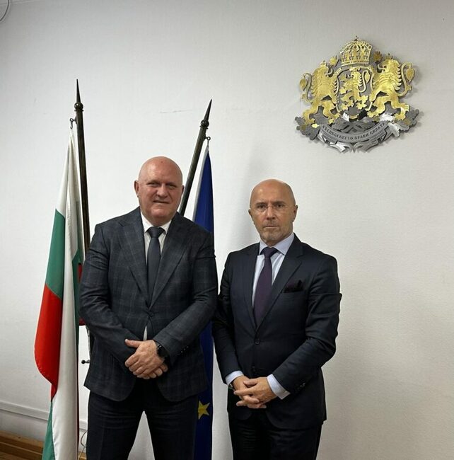 Education Minister, ATOS Head Discuss Opportunities to Integrate Drone Pilot Training into STEM Education in Schools