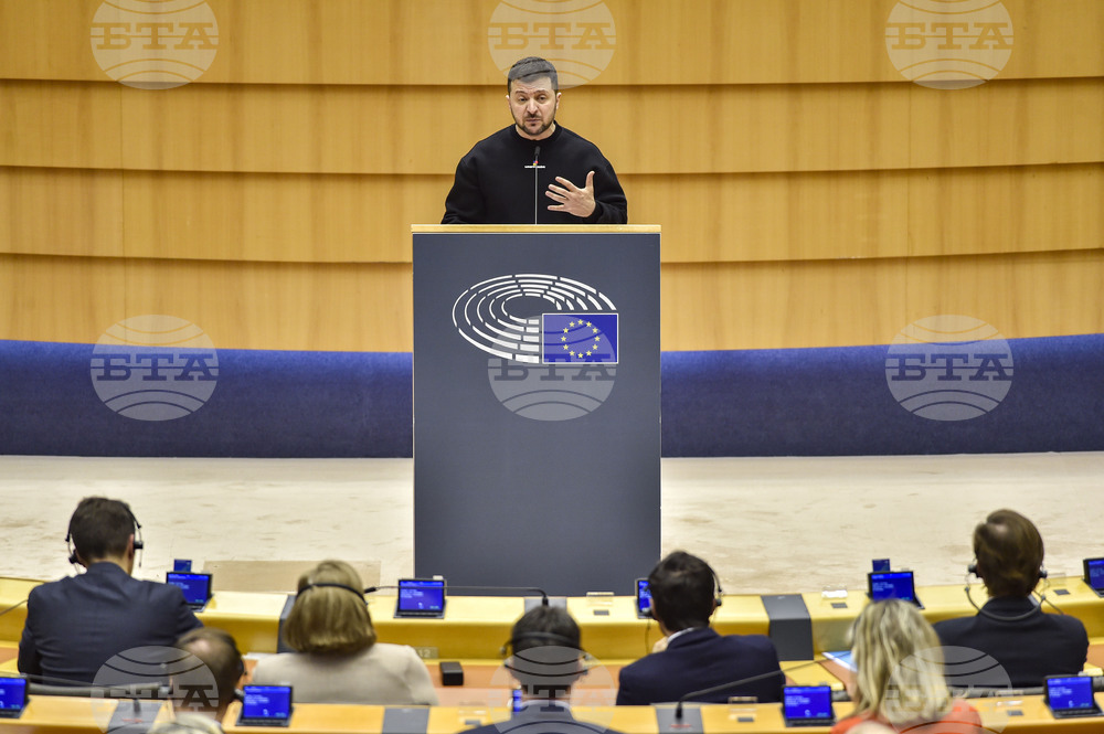 Зеленски ще направи обръщение към Европейския парламент по повод първите 1000 дни от войната в Украйна
