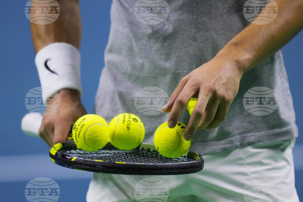 Международната федерация по тенис вярва, че настоящият формат за Купа „Дейвис“ има силна подкрепа