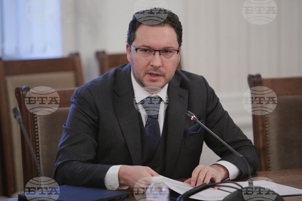 Парламент - Временната комисия за установяване на всички факти и обстоятелства относно дейността на „Нексо" - Даниел Митов