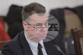 Парламент - Временната комисия за установяване на всички факти и обстоятелства относно дейността на „Нексо" - Борис Михайлов