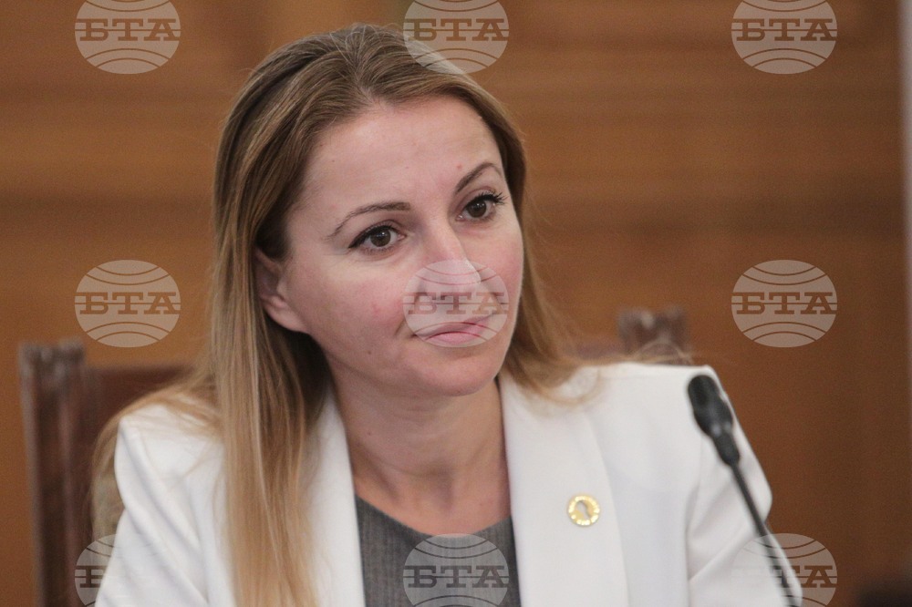 Парламент - комисия - Международен панаир Пловдив - заседание
