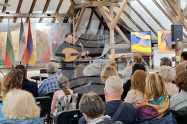 Варна - Етери Ховханисян и Хайг Язджиян - концерт