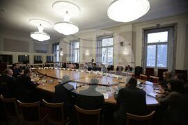 Парламент - Комисия по бюджет и финанси