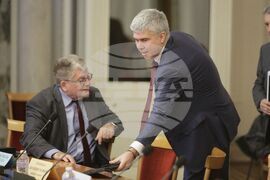 Парламент - Комисия по бюджет и финанси