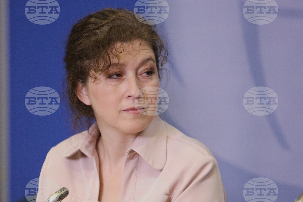 Национален пресклуб на БТА София - Асоциация „Прозрачност без граници“ - пресконференция - Ваня Кашукеева-Нушева