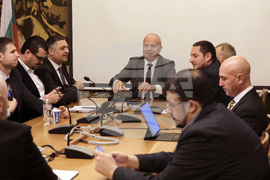 Парламент - Комисия по транспорт и съобщения