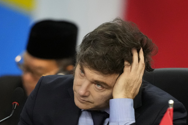 Аржентинският президент Милей заложи на прагматизма в първия си разговор с китайския президент