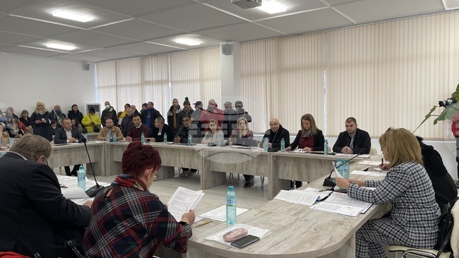 Общо осем докладни записки ще обсъдят общинските съветници в Павел баня на последното си заседание за годината 