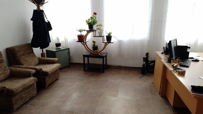 Ремонт на кметството в село Тръница, община Нови пазар