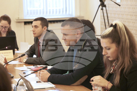 Парламент - Продължаваме Промяната - кръгла маса