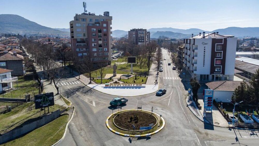 Община Момчилград: Съветници дадоха ход на проекти за нов облик на 3 обществени сгради в Момчилград