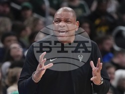 Rockets Bucks Basketball