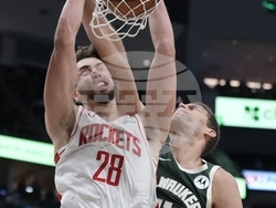 Rockets Bucks Basketball