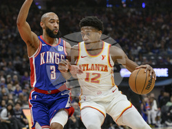 Hawks Kings Basketball
