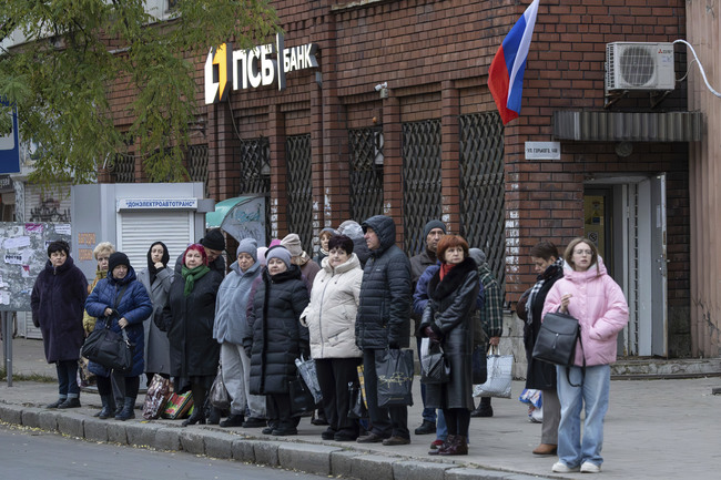 Русия приключи с издаването на паспорти за населението в окупираните територии на Украйна, заяви Путин