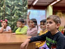 Денят на четенето бе отбелязан в Българско средно училище „Д-р Петър Берон“ в Прага, Чехия. 