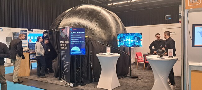 Български конструктори представят на изложението Space Tech Expo в Бремен първия в света дигитален планетариум за бизнес презентации