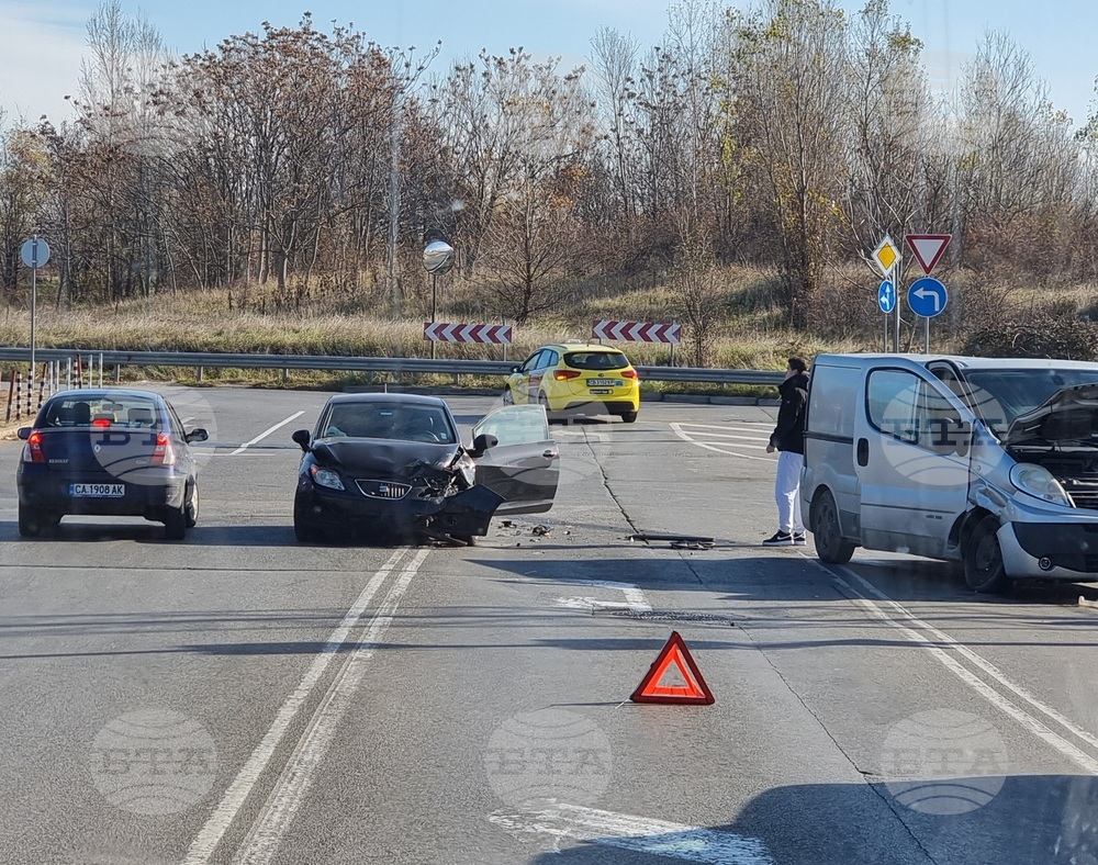 Общо 14 тежки катастрофи са станали в страната през изминалото денонощие